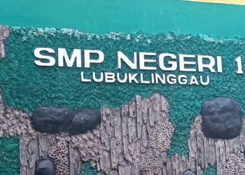 Kejari Serahkan Kasus Dugaan Korupsi Dana BOS Rp 2,5 Miliar SMPN 1 Lubuklinggau ke Inspektorat