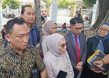 Emak-emak Sumsel Mintak Presiden Beri Abolisi untuk Alex Noerdin