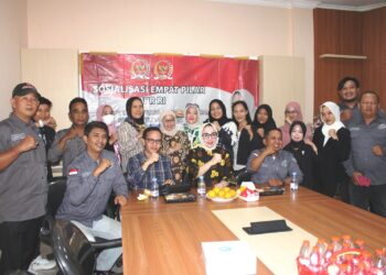 Hj Eva Susanti Perkuat Silaturahmi dengan Pengurus DPD PJS Sumsel di Palembang